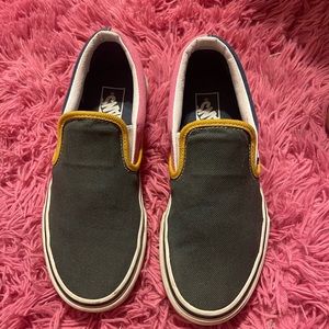 multicolor vans🌈